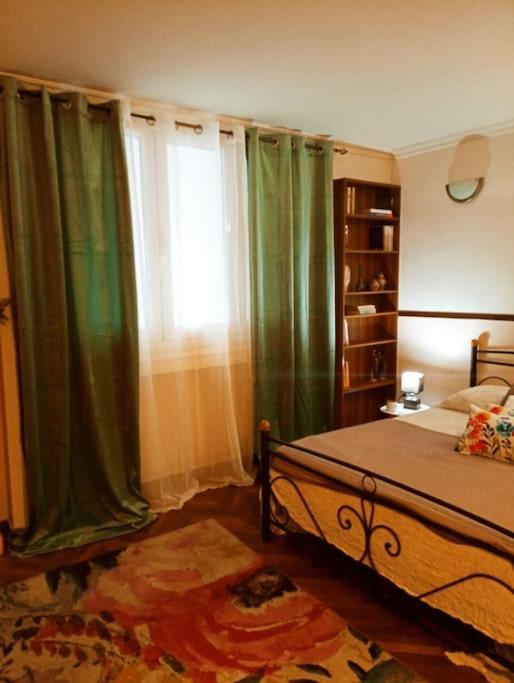 Romantic Apartment Ideal For Women! Atény Exteriér fotografie