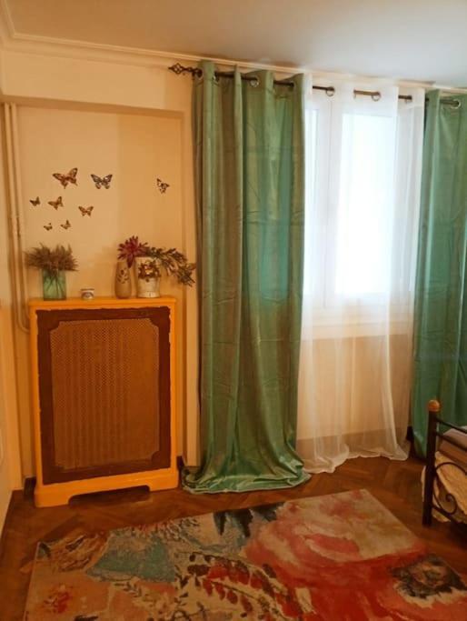Romantic Apartment Ideal For Women! Atény Exteriér fotografie
